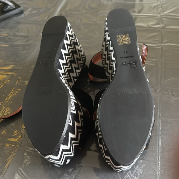 New never worn Castaner missoni wedge sandals brought from Bloomingdale’s - Picture 9 of 11
